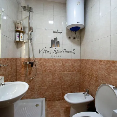 Visa's Komuna Apartman Tirana